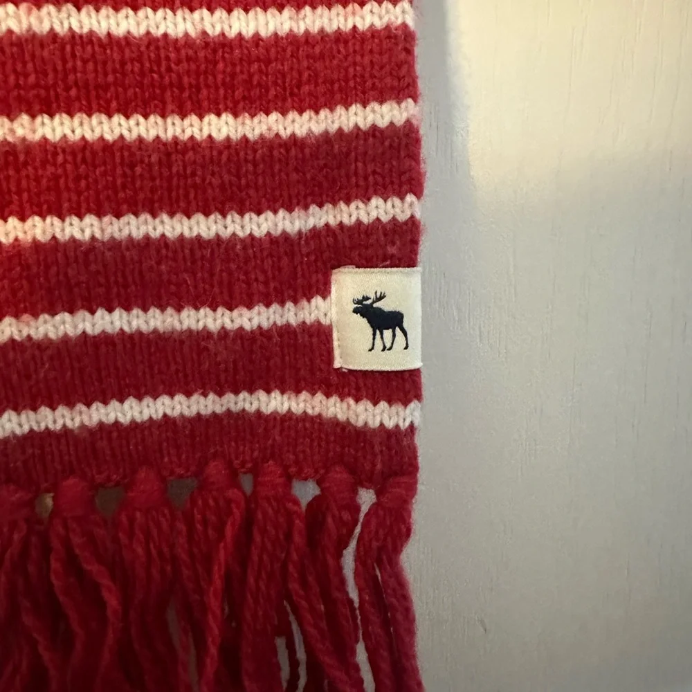 Abercrombie & Fitch Red and White Striped Scarf with Fringe
